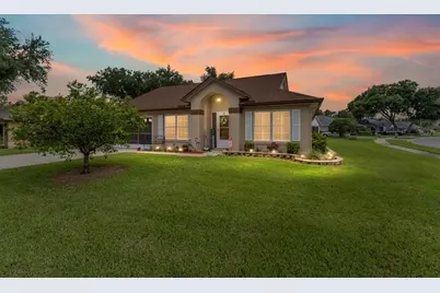 2121 Vindale Road, Tavares, FL 32778 - Photo 1