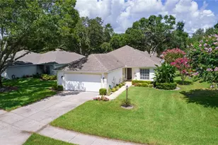 401 Baytree Blvd, Tavares, FL 32778 - Photo 1