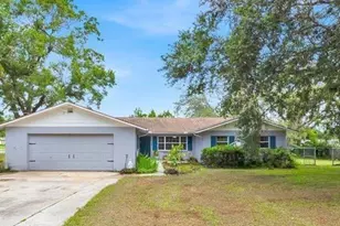 37249 Marco Ln, Dade City, FL 33525 - Photo 1