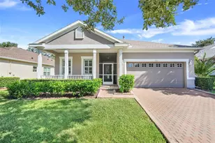 111 Crepe Myrtle Dr, Groveland, FL 34736 - Photo 1