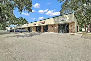 407 N West St, Bushnell, FL 33513 - Photo 1