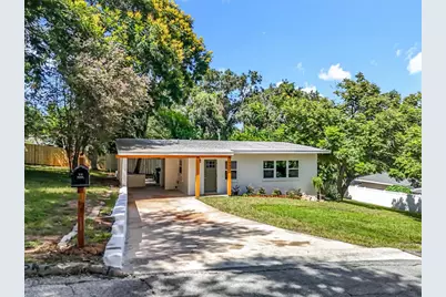 1607 Lakeview Court, Eustis, FL 32726 - Photo 1