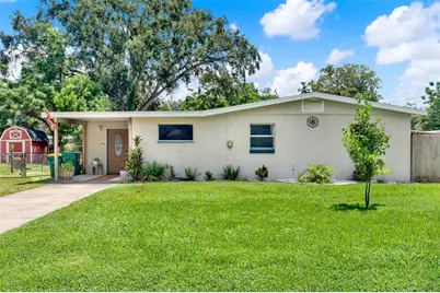 707 Plumosa Avenue, Fruitland Park, FL 34731 - Photo 1