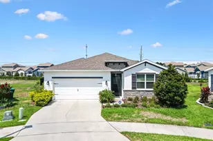 8178 Penrose Pl, Wildwood, FL 34785 - Photo 1