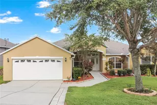 110 Compass Rose Dr, Groveland, FL 34736 - Photo 1