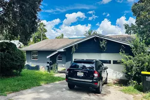 138 Whittier Ln, Winter Haven, FL 33884 - Photo 1