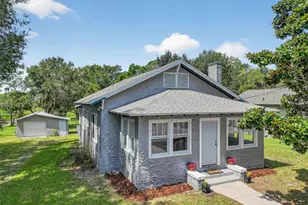 74 Lakeside Ave, Umatilla, FL 32784 - Photo 1