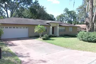 2115 Stewart Ln, Mount Dora, FL 32757 - Photo 1