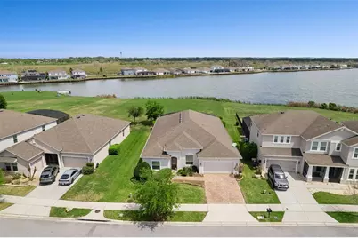 313 Blue Cypress Drive, Groveland, FL 34736 - Photo 1