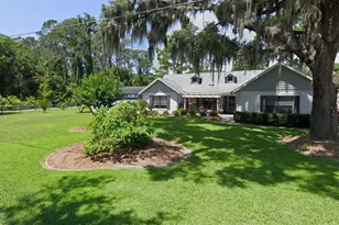 31215 Cove Rd, Tavares, FL 32778 - Photo 1