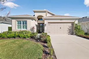 8464 Bridgeport Bay Cir, Mount Dora, FL 32757 - Photo 1