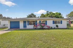 2013 Vine St, Leesburg, FL 34748 - Photo 1