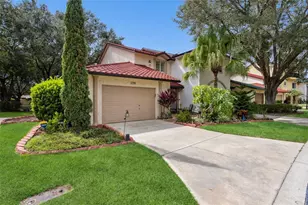 1130 Avenida De Las Casas, Lady Lake, FL 32159 - Photo 1