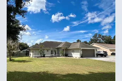 1022 Cr 463B, Lake Panasoffkee, FL 33538 - Photo 1