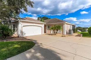 6224 Topsail Rd, Lady Lake, FL 32159 - Photo 1