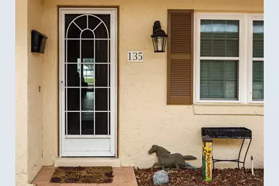 135 E Central Avenue #135, Howey in the Hills, FL 34737 - Photo 1