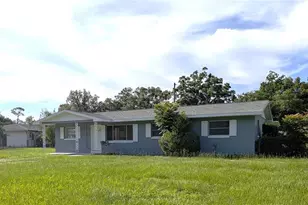 1200 NE 45th Pl, Ocala, FL 34479 - Photo 1