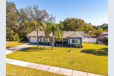 34220 Black Bass Circle, Fruitland Park, FL 34731 - Photo 1