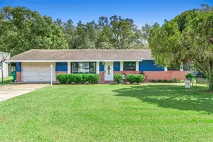 409 Century Ave, Fruitland Park, FL 34731 - Photo 1