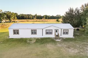 177 Elm St, Center Hill, FL 33514 - Photo 1