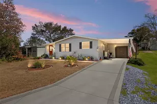 1727 Hilton Head Blvd, Lady Lake, FL 32159 - Photo 1