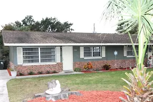 1126 10th St, Clermont, FL 34711 - Photo 1