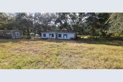 17140 SE 251st Terrace, Umatilla, FL 32784 - Photo 1