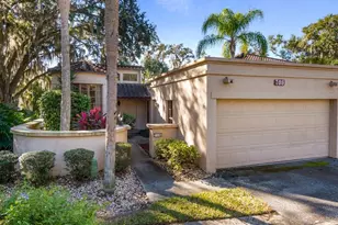 708 Santa Cruz Ln, Howey in the Hills, FL 34737 - Photo 1