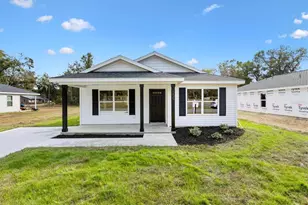 555 E Anderson Ave, Bushnell, FL 33513 - Photo 1