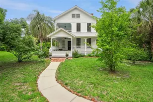 316 N Lakeview Dr, Lake Helen, FL 32744 - Photo 1