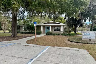 500 W Caroline St, Tavares, FL 32778 - Photo 1