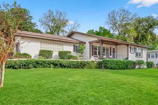 2311 Sunset Dr, Eustis, FL 32726 - Photo 1