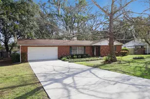 141 NE 50th Ct, Ocala, FL 34470 - Photo 1