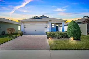 17421 Blazing Star Cir, Clermont, FL 34714 - Photo 1