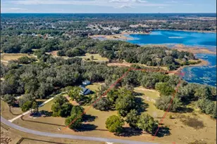 11592 SE 101st Ct Rd, Belleview, FL 34420 - Photo 1