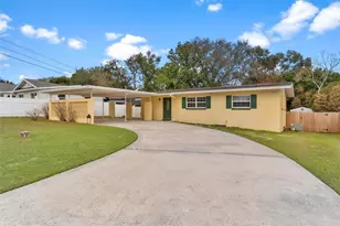 6842 Fern Cir, Leesburg, FL 34748 - Photo 1