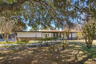 2010 Lakeville Road N, Apopka, FL 32703 - Photo 1