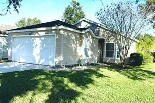 4977 Heron Run Cir, Leesburg, FL 34748 - Photo 1