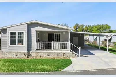 147 Royal Palm Drive, Leesburg, FL 34748 - Photo 1