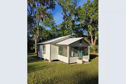 1710 Northwest 29th Road, Lake Panasoffkee, FL 33538 - Photo 1