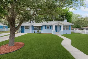 111 E Charlotte Ave, Eustis, FL 32726 - Photo 1