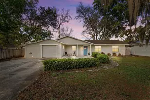 106 Portland St, Eustis, FL 32726 - Photo 1