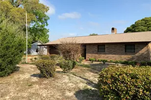 1922 Cornelia Dr, Eustis, FL 32726 - Photo 1