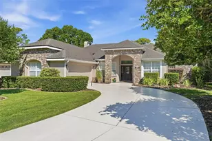 1941 Citrus Ct, Mount Dora, FL 32757 - Photo 1