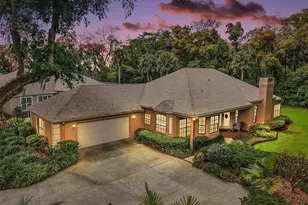 621 High Point Dr, Mount Dora, FL 32757 - Photo 1