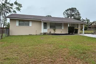 198 W Magnolia St, Clermont, FL 34711 - Photo 1