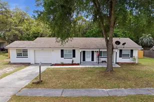 9074 N Golfview Dr, Citrus Springs, FL 34434 - Photo 1
