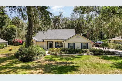 16730 Beauclaire Court, Tavares, FL 32778 - Photo 1