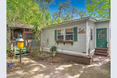 27912 Lake Avenue, Paisley, FL 32767 - Photo 1
