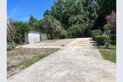 948 Cr 461, Lake Panasoffkee, FL 33538 - Photo 1